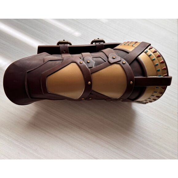 ASSASSIN'S CREED ORIGINS ASSASSIN'S BRACER WITH HIDDEN BLADE TOY UBISOFT COSPLAY - Picture 12 of 14
